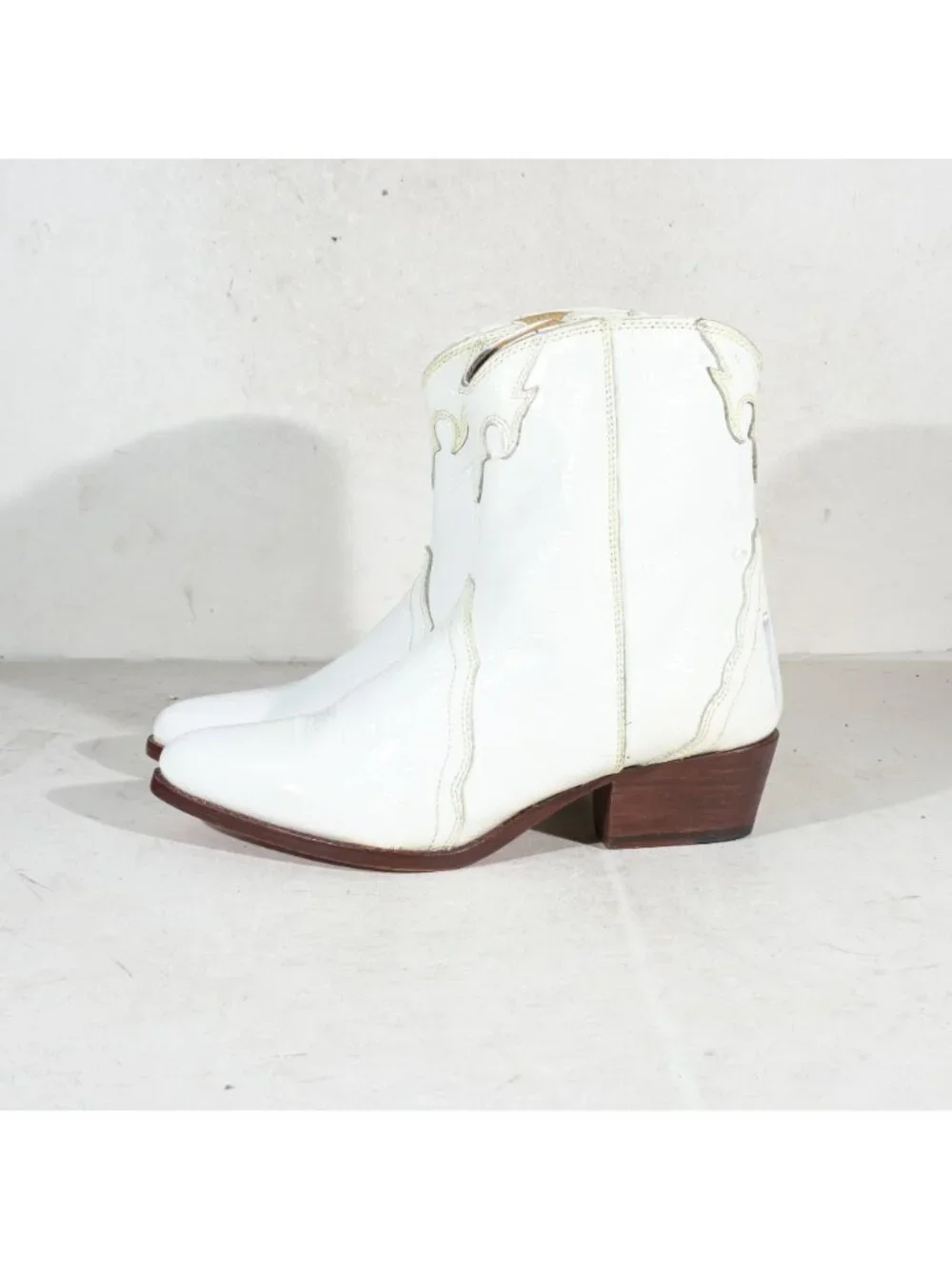 Free People White Leather Western Ankle Boots Womens 9.5 - Picture 2 of 8